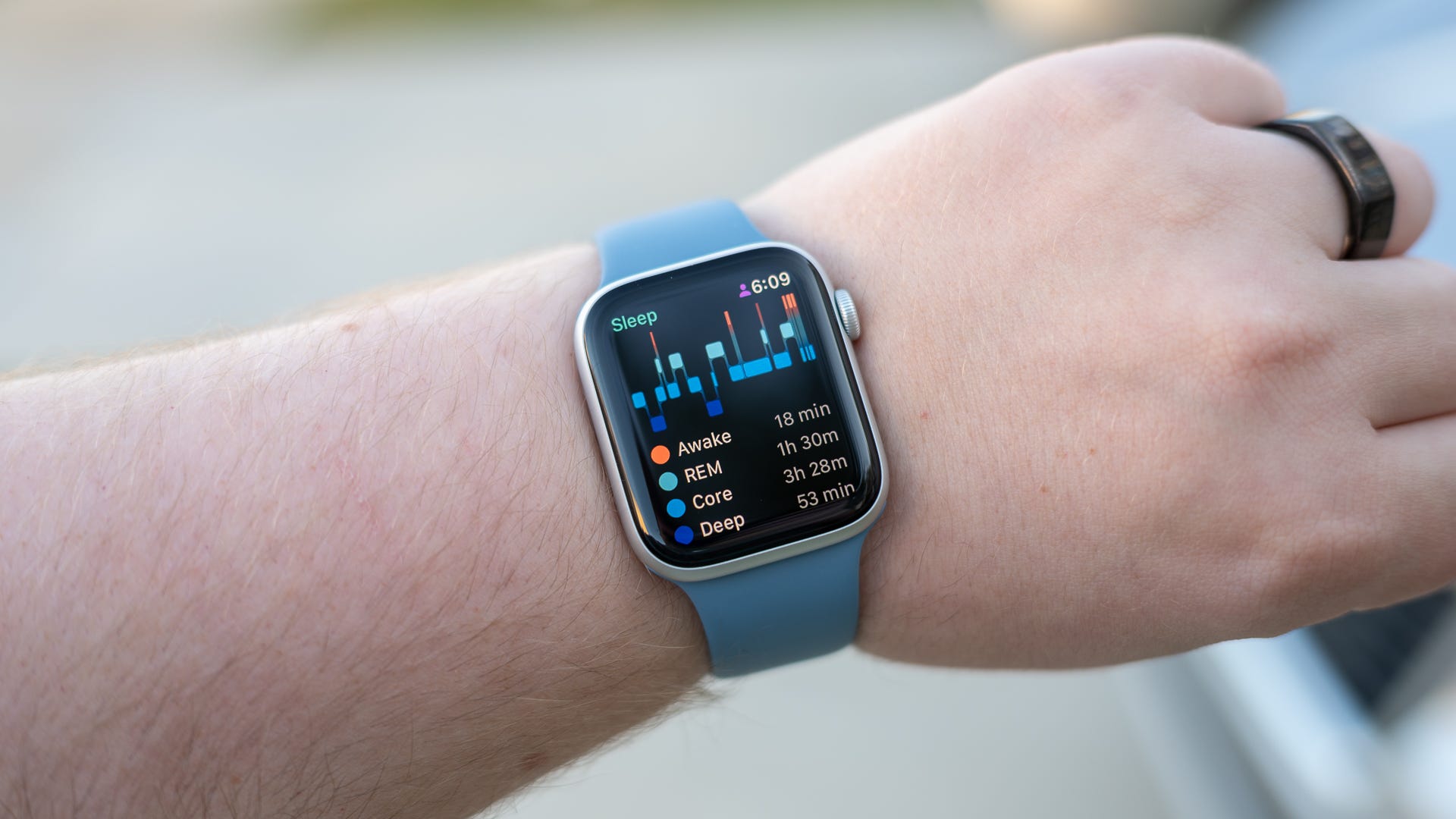 Sleep data being displayed on the Apple Watch SE 2022